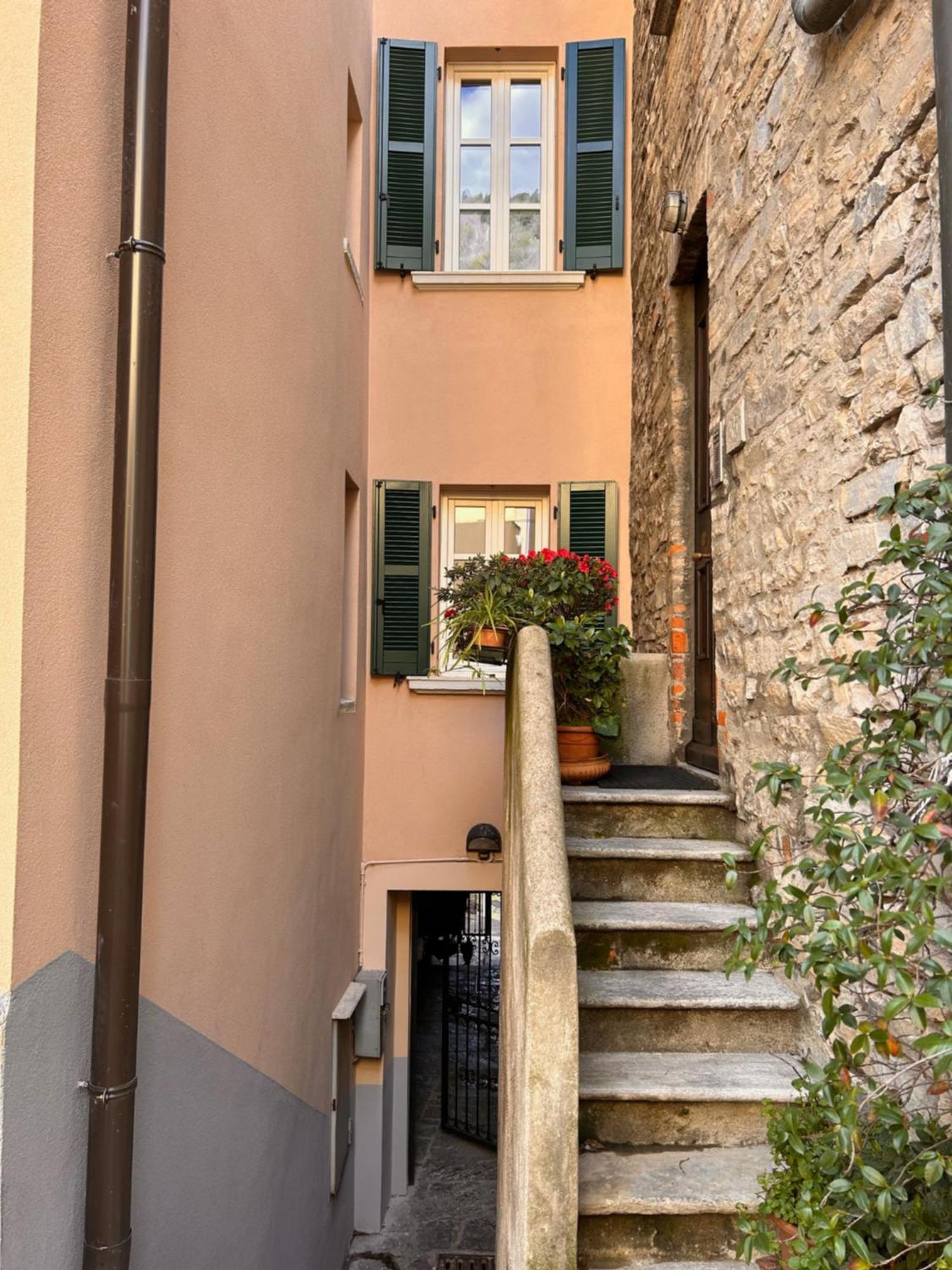 Casa Vacanze Viacoloniola37 Côme Esterno foto